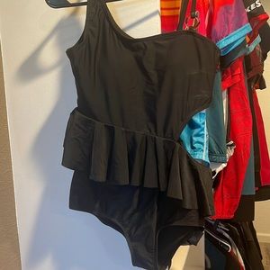 Black cutout ruffle suit